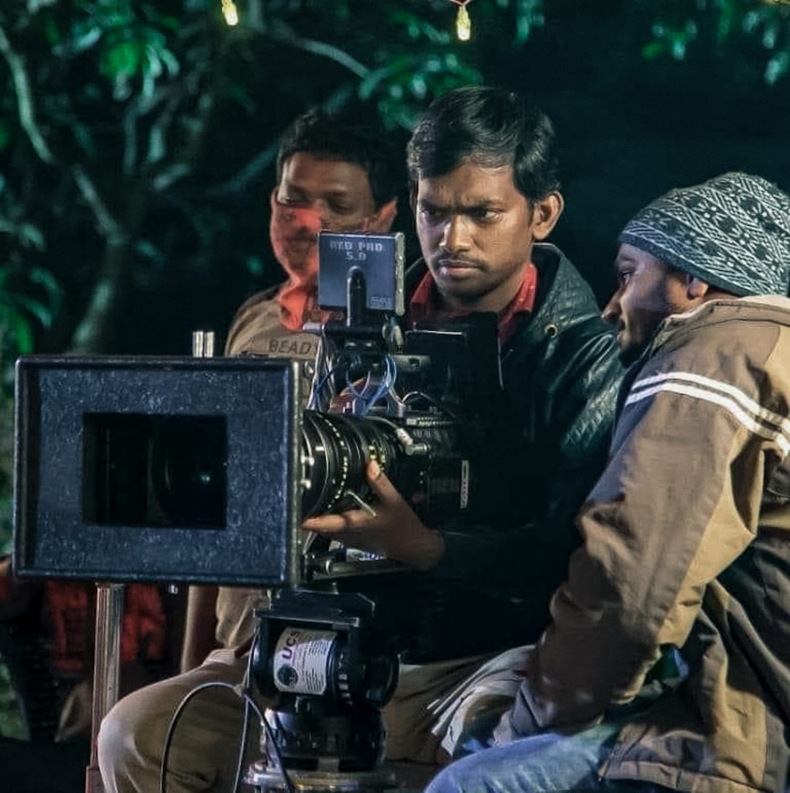 Time pass Kannada Movie: ಸಿನಿಮಾ ಧ್ಯಾನಕ್ಕೆ ಭಾಷೆಯ ಹಂಗಿಲ್ಲ! 3 » cinishodha.com bfcc31e4 1cf5 43ce 8e96 57de6c51f450 1