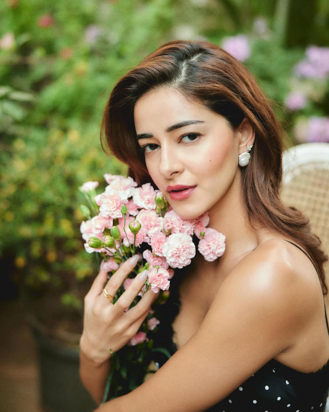 Cant get this song out of my head ♥️