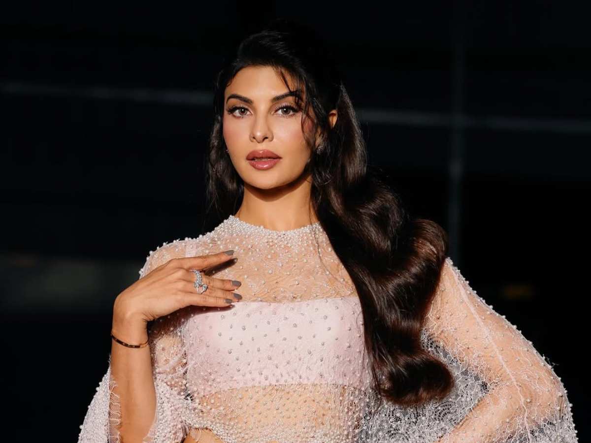 jacqueline fernendez apr726 1